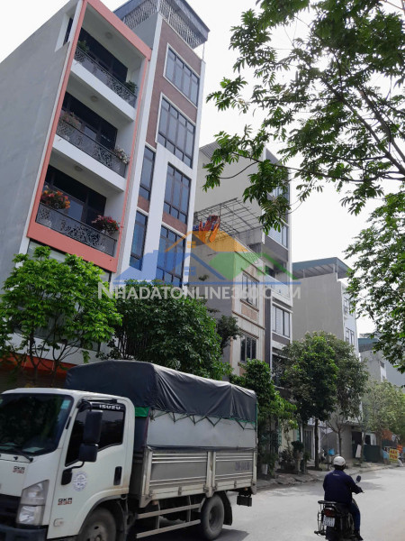 Đấu giá ngô thì nhậm hà đông 6 tầng thang máy 17 tỷ.