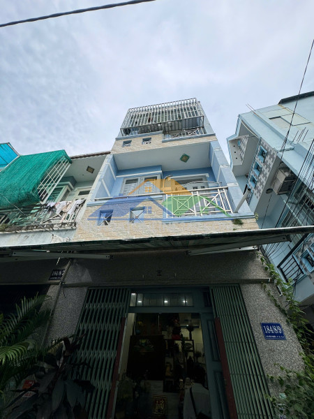 Bán nhà hxh , lô gốc , 3 lầu , 4pn , phường 15 quận 8
chỉ 4,9 tỷ