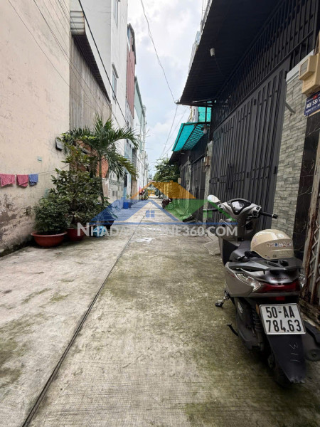 Siêu phẩm nhà  số 12 gần aeon tân phú 56m2 hẻm 6m 2 tầng nhỉnh 4 tỷ