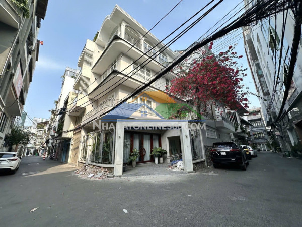 Giảm 3.7 tỷ - trần hưng đạo q1 - siêu hiếm - 4.5 x 10 - chính chủ - bán 8.3 tỷ - tl - xây dựng 5 tầng - hxhx