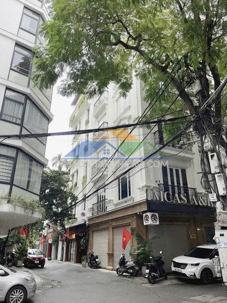 Siêu hiếm đào tấn, bán nhà phân lô ô tô tránh 70m, mặt tiền 4.7m, chỉ 26 tỷ