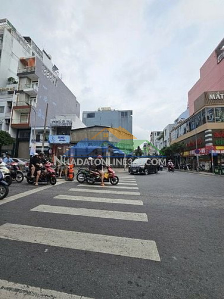 Nhà 1 trệt 1 lầu mặt tiền đường 41, quận 4 – vị trí đẹp kinh doanh