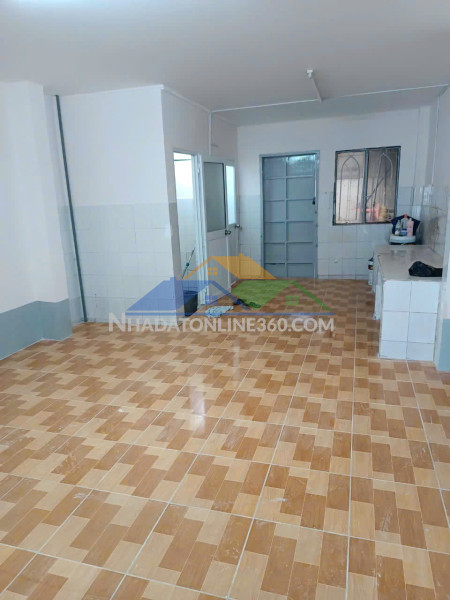 Nhà 4 tầng sát mt đường phạm hùng, kdc cao lỗ p4 q8. 14.5 tỷ