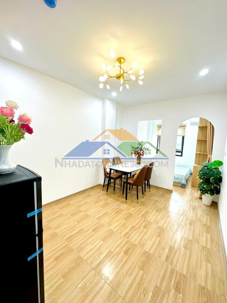 Cho thuê 1pk 1ngủ đẹp thoáng cửa sổ giá rẻ tại 110 trần duy hưng