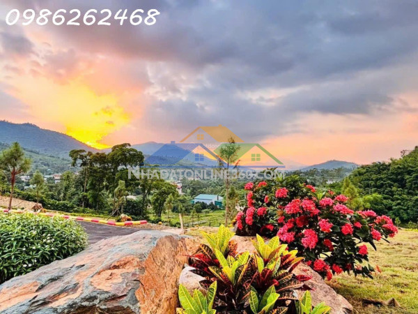 Bán 250 - 300m2 đất view tựa đà lạt. giá rẻ