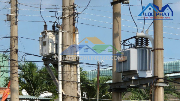 Bán đất tặng nhà Xưởng tại Phường Long Hưng dt 4500m2 giá 63 tỷ