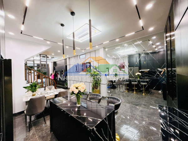 Siêu phẩm luxury - bán nhà 4 tầng 3 ngủ đầy đủ tiện nghi chỉ 12 tỷ