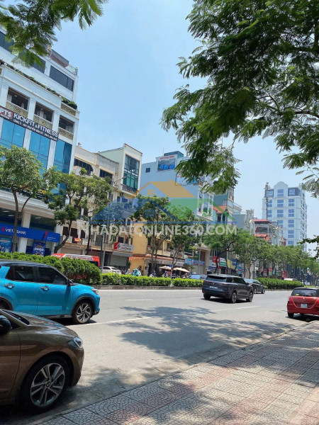 Bán đất tặng nhà 4 tầng + 4 ngủ nguyễn văn cừ - long biên 55m2