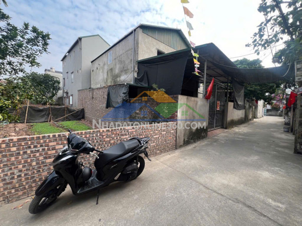 Bán đất ngô gia tự  việt hưng- ngõ nông - oto sát phố 80 m mặt tiền 5m 8.9 tỷ (tl)