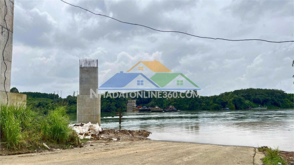 Bán nhà đất rộng vùng khí hậu trong lành dân cư ở đông đúc, hàng xóm thân thiện