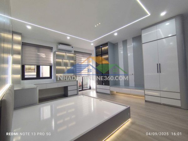 Bán nhà đại từ- hoàng mai, 40 m2, 5 tầng thang máy, mặt tiền 4,5 m, giá 11,8 tỷ.