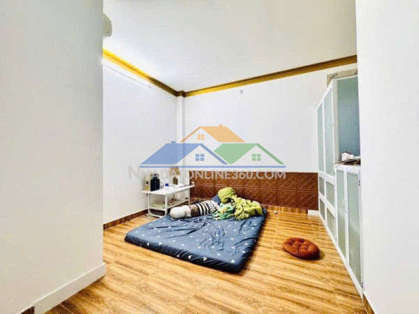 Nhà ngon trong phân khúc nha. 
???? nhà đẹp 2 tầng – hẻm xe tải luôn – an ninh diện tích 6x10m vuông vức – hoàn công