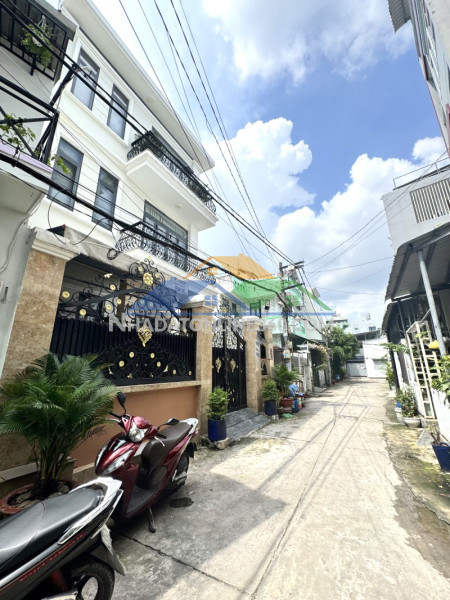 Bán nhà 2 tầng hẻm xe hơi 3 phòng ngủ chỉ 3,35 tỷ gần kha vạn cân linh tây thủ đức.