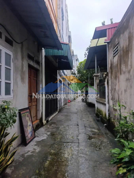 Bán đất tặng nhà cấp 4 tại yên bình - hà đông 44m2, mt 4.3m, giá 3.85 tỷ - ngõ oto - nở hậu -