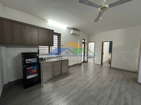 Cho thuê căn 2pn 1pk cực đẹp, sthoáng tại ngõ 123 trung kính, cầu giấy