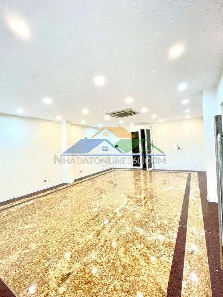 Bán tòa văn phòng mặt phố nguyễn ngọc nại, 185m2, 7 tầng thang máy, 63.8 tỷ, thu 100tr/tháng