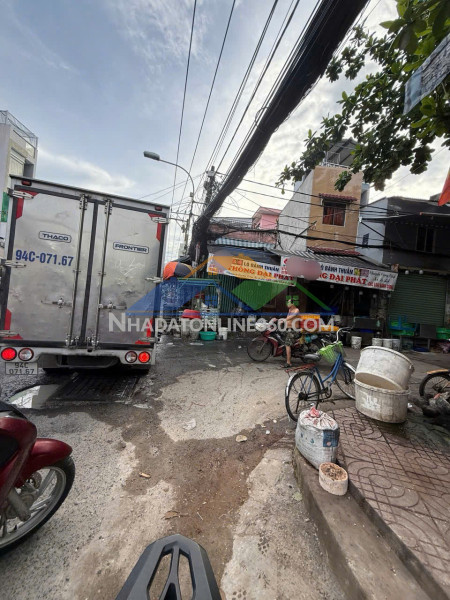 Bán  mặt tiền kinh doanh đỉnh ngay gò dầu –dtcn 80m2-  (5×16) – 4 tầng btct – đường 10m  chỉ 14.5 tỷ tl chủ