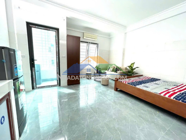 Cho thuê ccmn đẹp thoáng ban công giá rẻ tại 37 bằng liệt, linh đàm