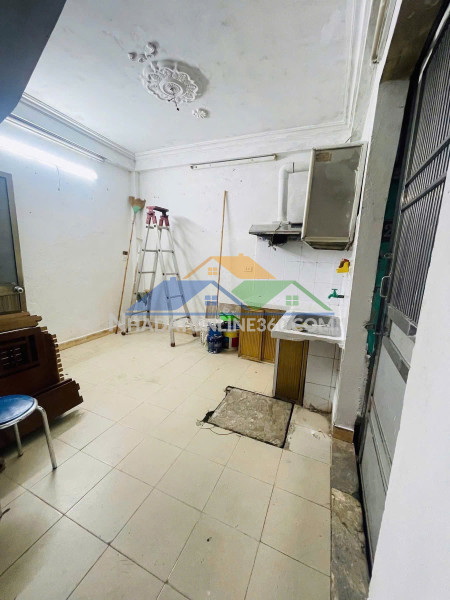 Cho thuê nhà ngõ 392 bạch mai, 4 tầng x 20m2, 6.5 triệu