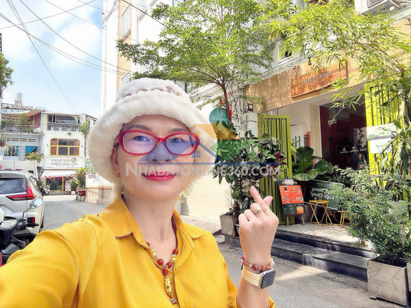 Bán nhà mặt tiền đ.nguyễn văn nguyễn, quận 1 - view sông hoàng sa siêu đẹp - giang giang:0901611116