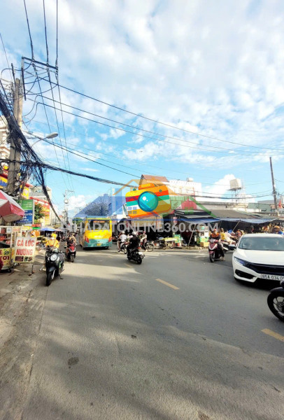 ???? nhà đẹp 3 tầng – gần làng đh thủ đức – giá chỉ 4.95 tỷ ????
???? khu sầm uất, thuận tiện an cư