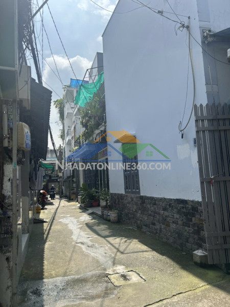 Bán gấp nhà 26.3 ngay aeon tân phú hẻm thông  khu nhà lầu 36m2 ,2 tầng nhỉnh 3 tỷ