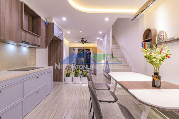 **bán nhà hẻm 373 lý thường kiệt, phường 9 tân bình; 4x16m - 3 tầng