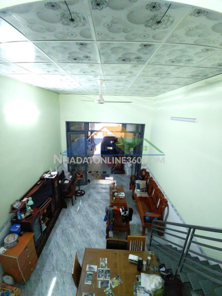 Bán nhà 2 tầng dĩan 176m²,shr đường ô tô,ngang khủng 8.8m,chỉ 39tr/m2