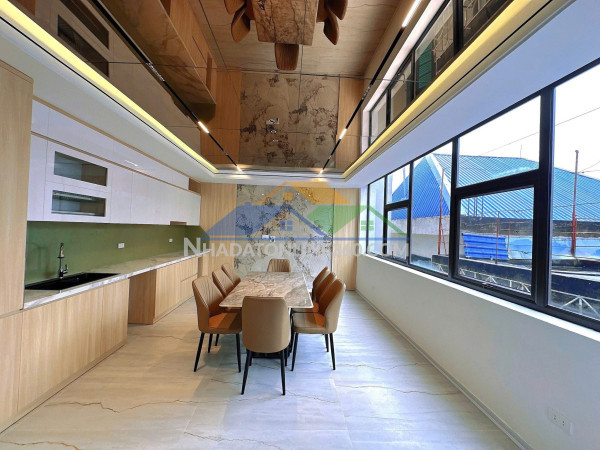 Hoàng văn thái - thang máy - nhà đẹp - 2 mặt thoáng 50m2 6 tầng mt 8.4 tỷ giá 15.8 tỷ