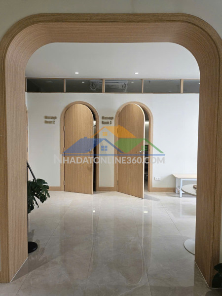 Vì không quản lý được em sang nhượng lại spa tại cầu diễn ạ