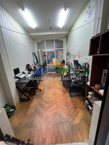 Cho thuê nhà ngõ ô tô nguyễn trãi 30m² x 5 tầng 6 phòng ngủ, 3 vệ sinh 14 triệu/tháng