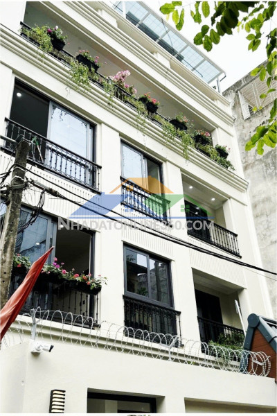 Bt sân vườn siêu đẹp – lô góc 2 mặt ô tô tránh – mt 10m – xuân đỉnh, bắc từ liêm – giá 38 tỷ