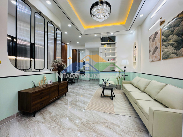 6.4 tỷ nhà hẻm thông 181 âu dương lân p.chánh hưng p3q8