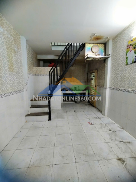 Bán nhà đẹp sổ hồng riêng 21m2 2 tầng 2 pn dương bá trạc chỉ nhỉnh 2,5 tỷ