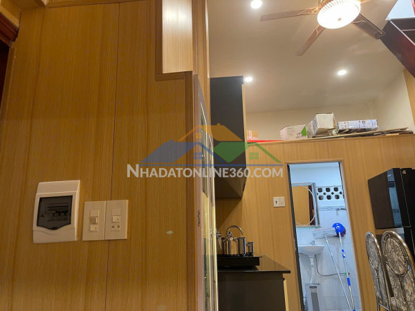 Nhà riêng nguyên căn mới cho thuê tọa lạc tại hẻm 74 quang trung nha trang, khánh hòa.