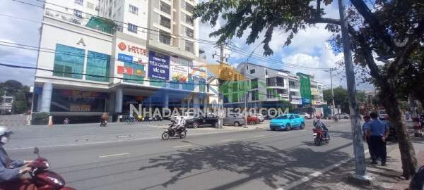 Mặt tiền đặng văn bi, thủ đức, gần metro thủ đức, 440m2 -  giá thương lượng.