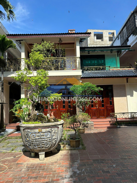 ???? cho thuê biệt thự nguyên căn ở kiệt nguyễn công trứ, chỉ 6 phút đi bộ ra phố tây võ thị sáu.