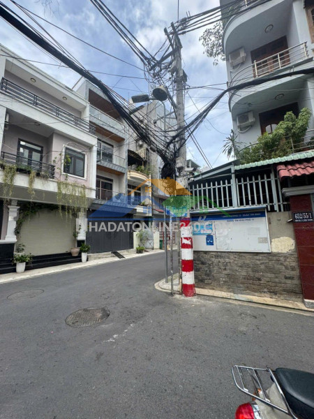 **bán nhà mặt tiền long hưng phường 7**; tân bình; 5 x 20,5m - trục cmt8