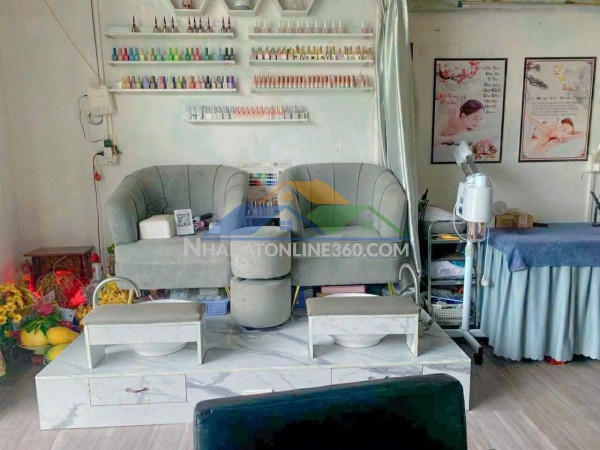 Do chuyển đổi công việc nên c cần sang nhượng gấp quán nail -gội