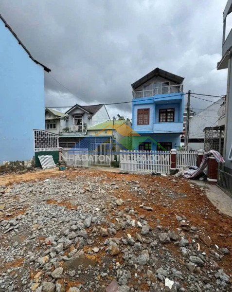 Cần bán villa kinh doanh view đẹp 2mt đường hoàng hoa thám, đà lạt giá 21.5 tỷ