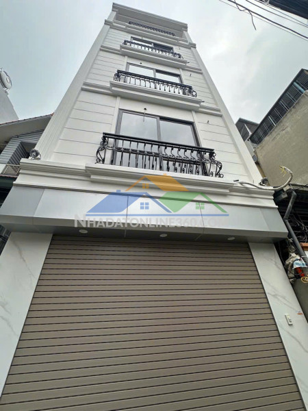 Cho thuê phòng tầng 2 ngõ bà triệu,45m², 2 phòng ngủ, 1 vệ sinh, 9 triệu/tháng