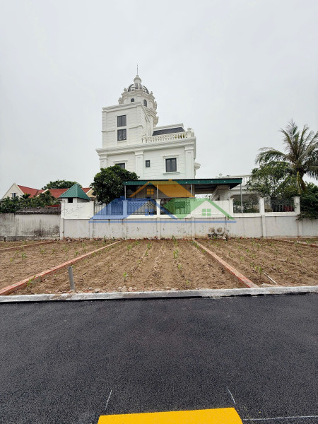 Chính chủ bán 80m2 mặt tiền 5.7m ngay sát quảng trường biển quất lâm và khu nghỉ dưỡng sinh thái