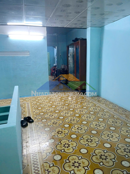 Nhà diện tích lớn mặt tiền kinh doanh nguyễn văn của p13q8