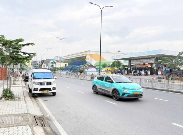 Bán nhà dương quảng hàm gò vấp, hẻm xe hơi, gần emart, 48m², 3pn, 5.4 tỷ tl