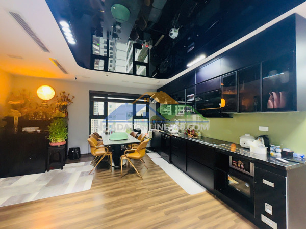 ???? tầng 1 chung cư 9 tầng cầu bươu, 140m2 cửa hàng + 2pn+2wc, ở & kinh doanh vô địch ????