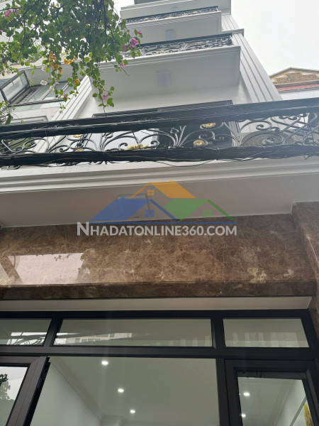 Bán mặt phố pháo đài láng 62m 4 tầng mặt tiền 4m giá chào 23 tỷ