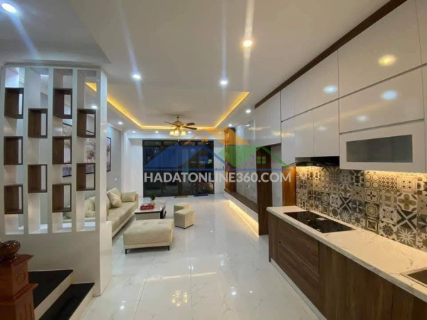 6 tầng thang máy - lô góc - phúc lợi, long biên- 50m, mt 5m - ô tô tránh gần - 8.x tỷ ctl