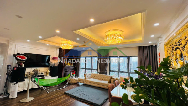 Chính chủ cần bán căn hộ cao cấp đẹp - giá tốt - vị trí đẹp tại toà e mullberry lane, mộ lao, hà đông