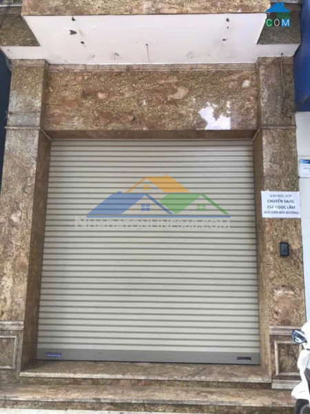 Chính chủ cho thuê tầng 1 nhà mặt phố số 289 ngọc lâm, long biên, hà nội