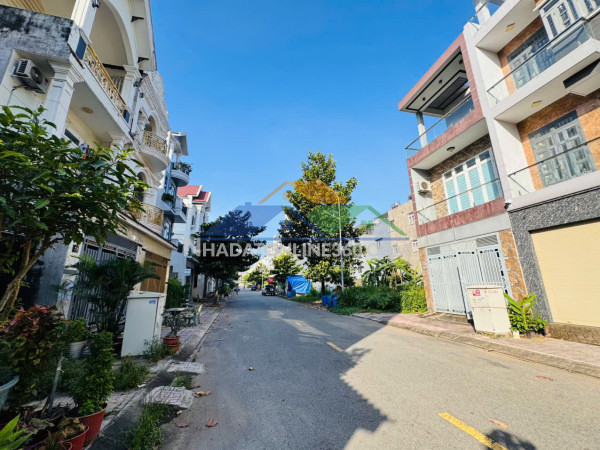 Phú hồng thịnh 9 – nhà 4 tầng full nt – ngang 4.5m – giá chỉ 6.8 tỷ